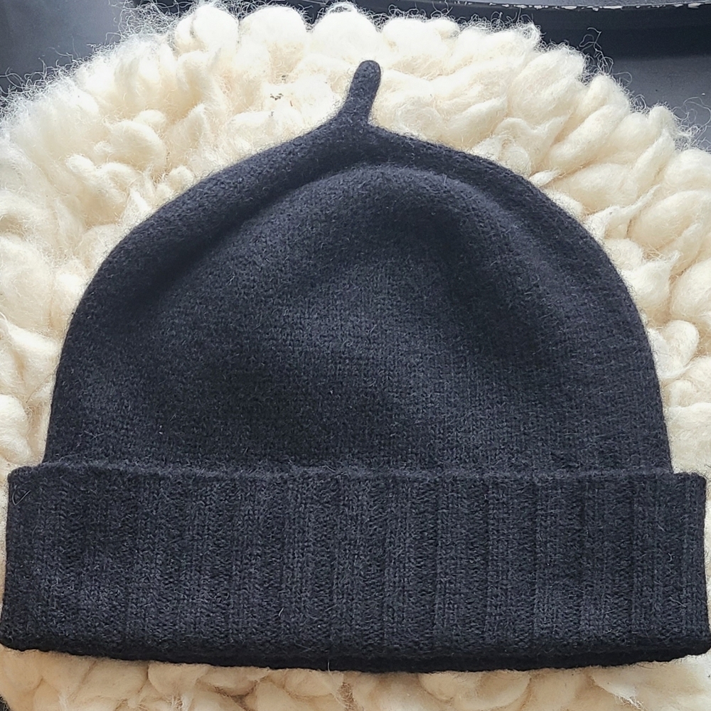 Twik Black Knit Cuffed Beanie - Picture 2 of 5